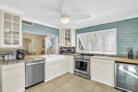 Villa ou maison à louer à Delray Beach, Floride: 3 chambres, 186.92 m2 № 2190968 - photo 9