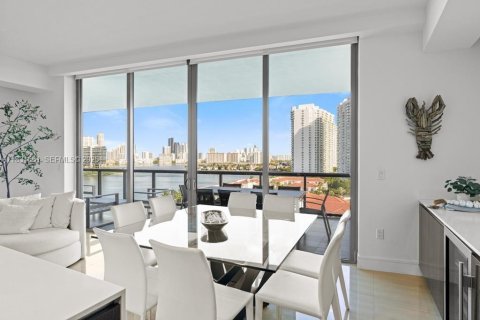 Купить кондоминиум в Авентура, Флорида 3 спальни, 211.35м2, № 2037972 - фото 18