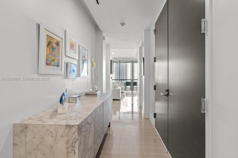 Купить кондоминиум в Авентура, Флорида 3 спальни, 211.35м2, № 2037972 - фото 11