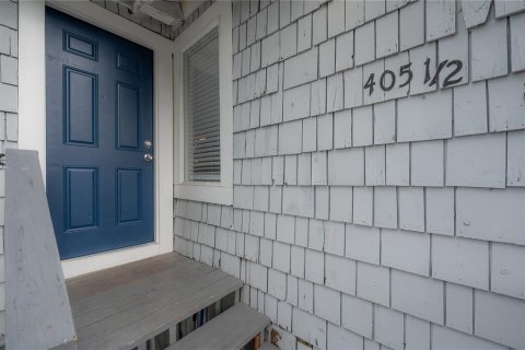 House in Tampa, Florida 3 bedrooms, 124.3 sq.m. № 2259396 - photo 21