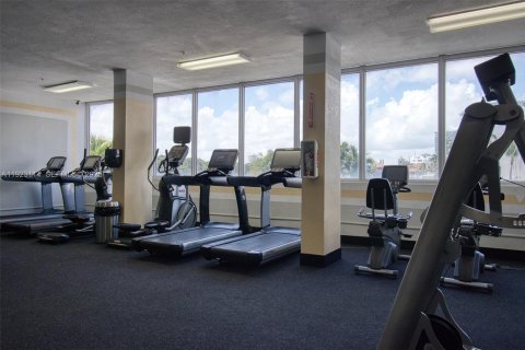 Copropriété à louer à Sunny Isles Beach, Floride: 1 chambre, 65.5 m2 № 1984512 - photo 9