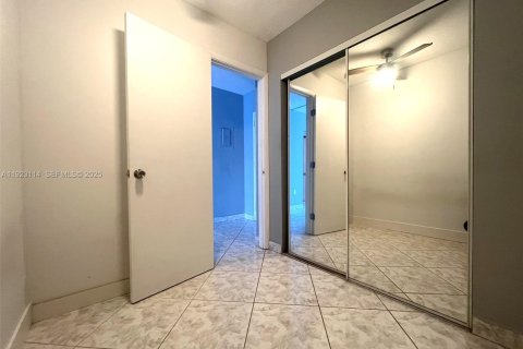 Copropriété à louer à Sunny Isles Beach, Floride: 1 chambre, 65.5 m2 № 1984512 - photo 6