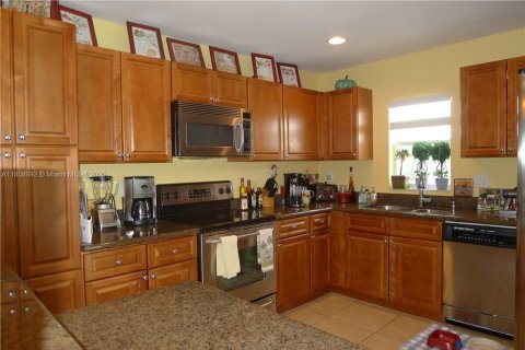 Villa ou maison à vendre à Pompano Beach, Floride: 4 chambres, 173.17 m2 № 1887393 - photo 5