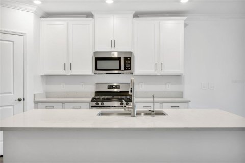 Townhouse in Wimauma, Florida 2 bedrooms, 130.62 sq.m. № 1516374 - photo 10