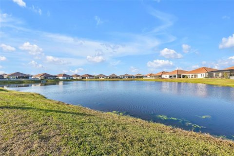 Townhouse in Wimauma, Florida 2 bedrooms, 130.62 sq.m. № 1516374 - photo 20