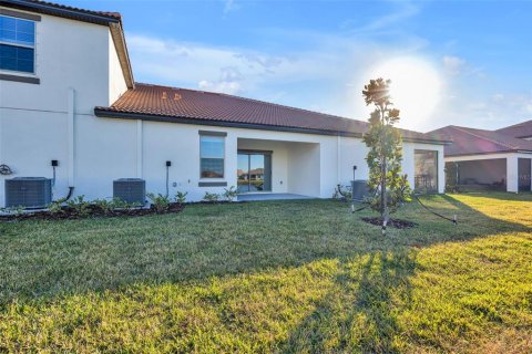 Townhouse in Wimauma, Florida 2 bedrooms, 130.62 sq.m. № 1516374 - photo 19