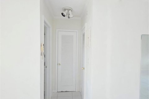 Condominio en venta en Lighthouse Point, Florida, 1 dormitorio, 52.03 m2 № 2183653 - foto 22
