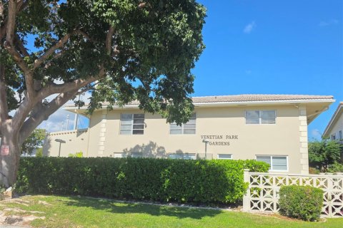 Condominio en venta en Lighthouse Point, Florida, 1 dormitorio, 52.03 m2 № 2183653 - foto 27