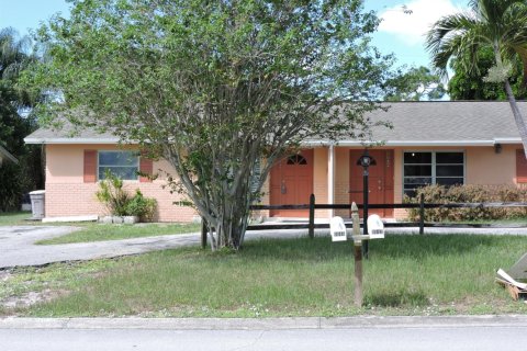 Apartment in Hobe Sound, Florida 2 bedrooms, 87.7 sq.m. № 2275823