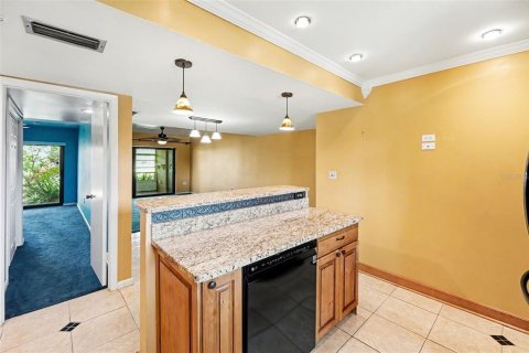 Copropriété à vendre à Saint Petersburg, Floride: 3 chambres, 109.62 m2 № 2103116 - photo 7