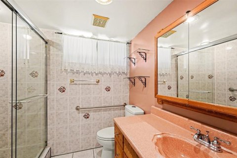 Copropriété à vendre à Saint Petersburg, Floride: 3 chambres, 109.62 m2 № 2103116 - photo 15