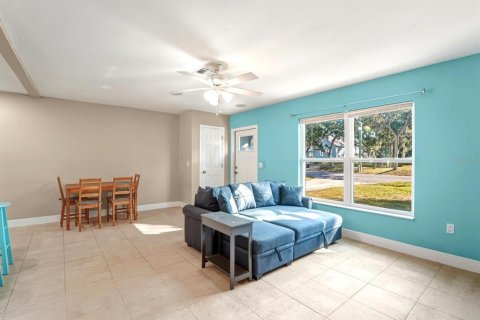 Villa ou maison à vendre à Venice, Floride: 2 chambres, 114.83 m2 № 2438483 - photo 8
