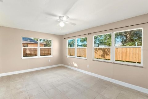 Villa ou maison à vendre à Venice, Floride: 2 chambres, 114.83 m2 № 2438483 - photo 19