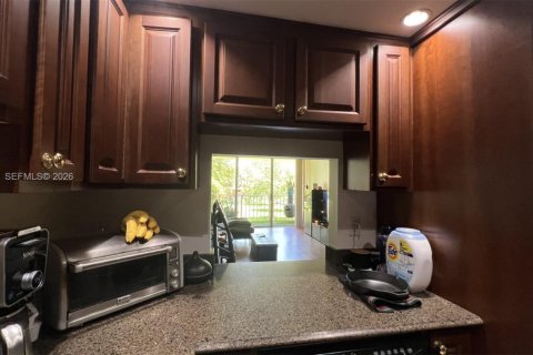Copropriété à louer à Miami, Floride: 1 chambre, 78.04 m2 № 2184173 - photo 9