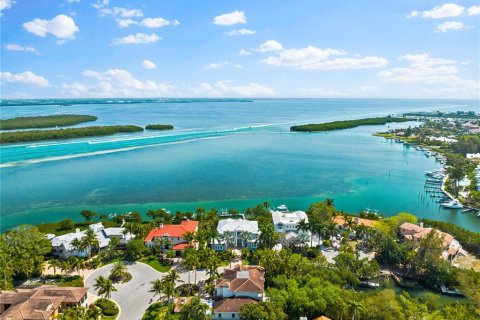 House in Longboat Key, Florida 4 bedrooms, 418.71 sq.m. № 2115384 - photo 5