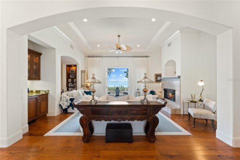 House in Longboat Key, Florida 4 bedrooms, 418.71 sq.m. № 2115384 - photo 8