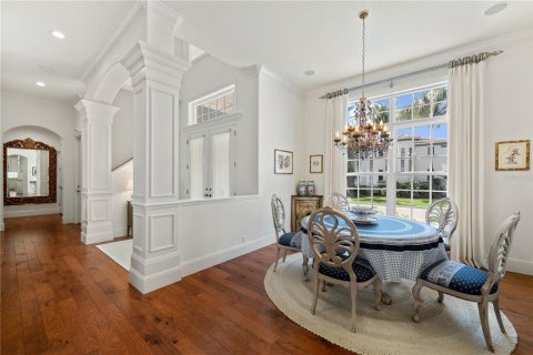 House in Longboat Key, Florida 4 bedrooms, 418.71 sq.m. № 2115384 - photo 17