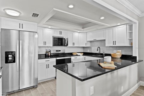 Copropriété à louer à Belleair, Floride: 2 chambres, 123.1 m2 № 2347205 - photo 4