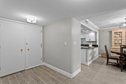 Copropriété à louer à Belleair, Floride: 2 chambres, 123.1 m2 № 2347205 - photo 8