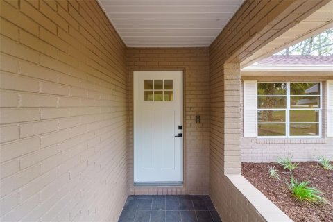 House in Spring Hill, Florida 3 bedrooms, 174.1 sq.m. № 1618048 - photo 2