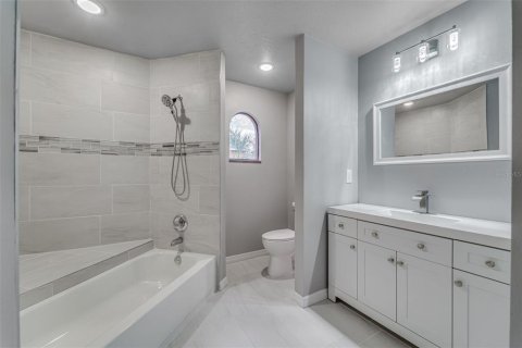 House in Spring Hill, Florida 3 bedrooms, 174.1 sq.m. № 1618048 - photo 22
