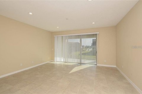Adosado en alquiler en Orlando, Florida, 2 dormitorios, 161.93 m2 № 2197882 - foto 3