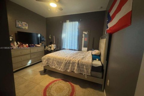 House in LaBelle, Florida 3 bedrooms № 2023497 - photo 8