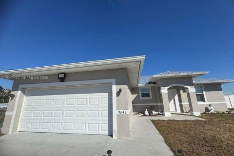 House in LaBelle, Florida 3 bedrooms № 2023497 - photo 2