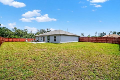 House in Ocala, Florida 3 bedrooms, 146.04 sq.m. № 1893603 - photo 20