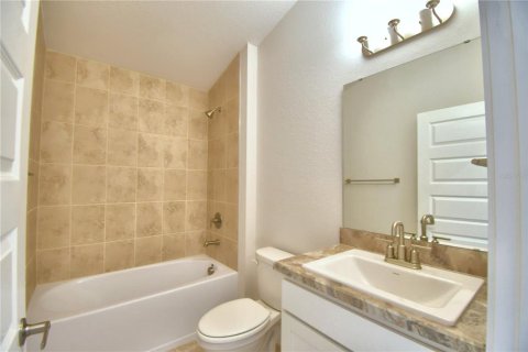 Villa ou maison à vendre à Haines City, Floride: 3 chambres, 140.47 m2 № 1564694 - photo 4