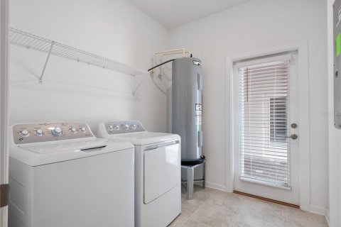 Touwnhouse à louer à Kissimmee, Floride: 4 chambres, 185.8 m2 № 2150534 - photo 11