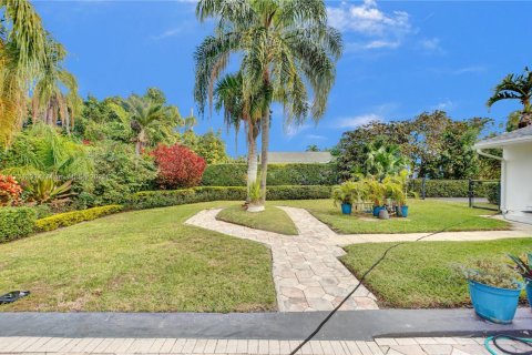 Casa en venta en Cutler Bay, Florida, 6 dormitorios, 345.41 m2 № 1698771 - foto 21