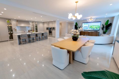 Condo in Boca Raton, Florida, 4 bedrooms № 2082368 - photo 10
