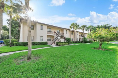 Condo in Boca Raton, Florida, 2 bedrooms № 2279441
