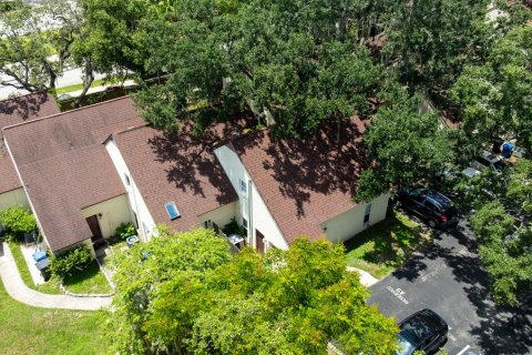 Condo in Tampa, Florida, 2 bedrooms  № 1874123 - photo 24