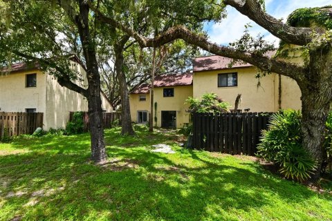 Condo in Tampa, Florida, 2 bedrooms  № 1874123 - photo 26