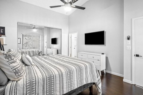 Condo in Boynton Beach, Florida, 3 bedrooms № 2260309 - photo 17