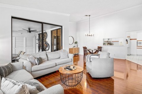 Condo in Boynton Beach, Florida, 3 bedrooms № 2260309 - photo 13