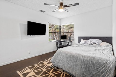 Condo in Boynton Beach, Florida, 3 bedrooms № 2260309 - photo 21