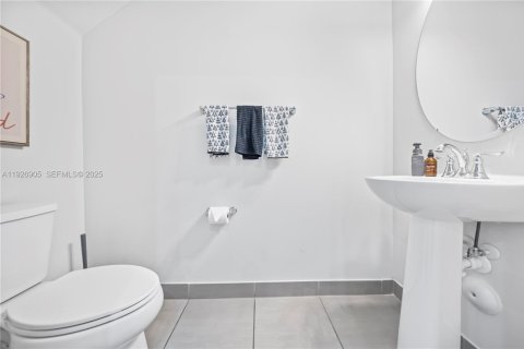 Adosado en venta en Homestead, Florida, 3 dormitorios, 142.14 m2 № 1985810 - foto 26