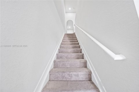 Adosado en venta en Homestead, Florida, 3 dormitorios, 142.14 m2 № 1985810 - foto 27