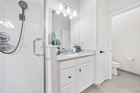 Adosado en venta en Homestead, Florida, 3 dormitorios, 142.14 m2 № 1985810 - foto 8