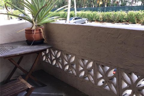 Copropriété à vendre à Palmetto Bay, Floride: 1 chambre, 53.42 m2 № 1991721 - photo 3