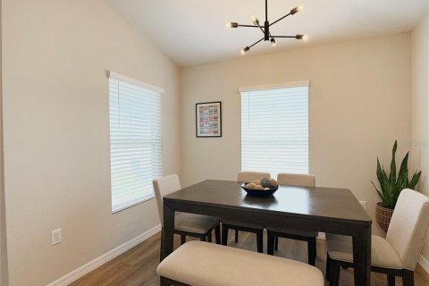 Villa ou maison à louer à Davenport, Floride: 3 chambres, 131.92 m2 № 2407145 - photo 6