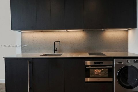 Купить кондоминиум в Майами, Флорида 30.84м2, № 2051569 - фото 5