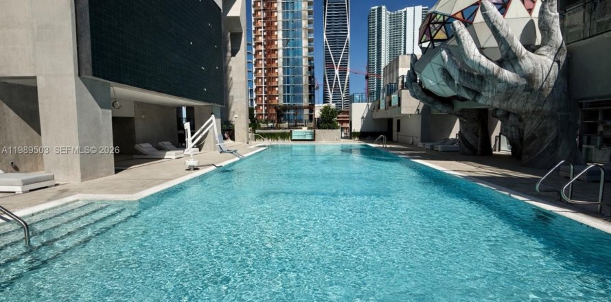 Студия в кондо в Майами, Флорида № 2051569