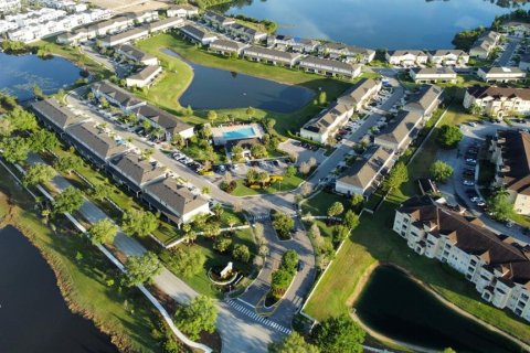 Touwnhouse à vendre à Davenport, Floride: 3 chambres, 140 m2 № 2431933 - photo 5