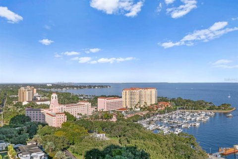 Copropriété à vendre à Saint Petersburg, Floride: 3 chambres, 196.95 m2 № 2117680 - photo 23