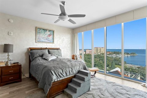 Copropriété à vendre à Saint Petersburg, Floride: 3 chambres, 196.95 m2 № 2117680 - photo 4
