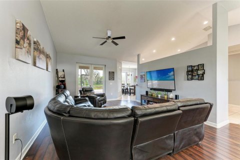 House in Parrish, Florida 3 bedrooms, 181.44 sq.m. № 2208442 - photo 6